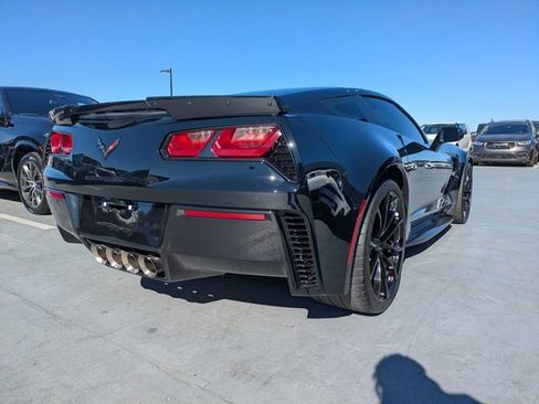 Used 2019 Chevrolet Corvette Grand Sport w/ Carbon Flash Badge Package image 3