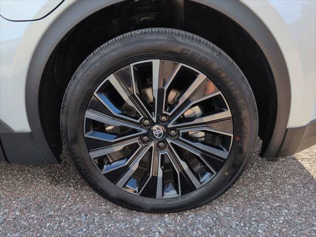 Certified 2026 Toyota C-HR AWD/4WD image 11