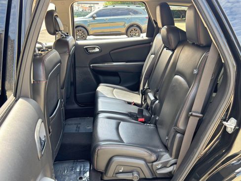 Used 2017 Dodge Journey GT AWD/4WD image 37