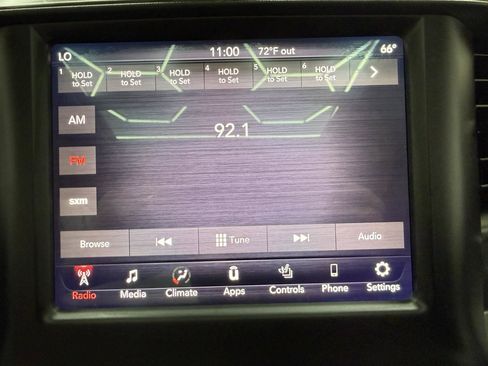Used 2019 RAM 1500 Laramie AWD/4WD image 15