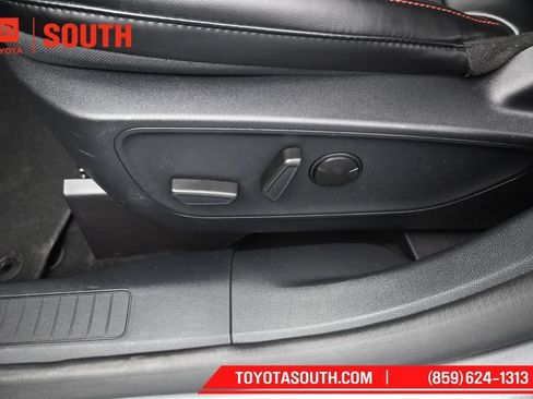 Used 2025 Ford Escape ST-Line AWD/4WD image 21