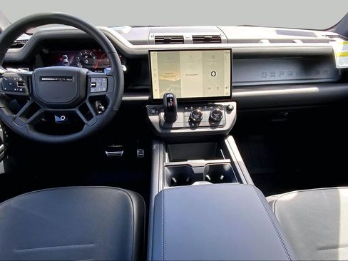 New 2026 Land Rover Defender 110 OCTA AWD/4WD image 6