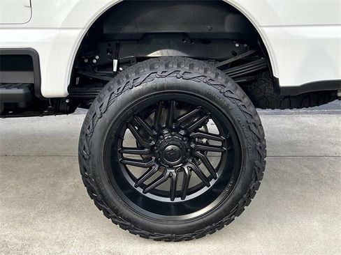 New 2026 Ford F250 Platinum w/ Tremor Off-Road Package image 12