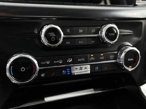 Used 2022 Ford F150 Limited AWD/4WD image 21
