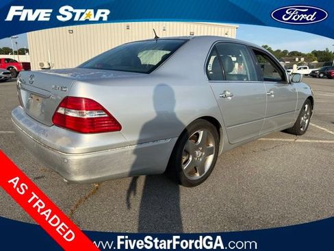 Used 2006 Lexus LS 430 RWD image 3