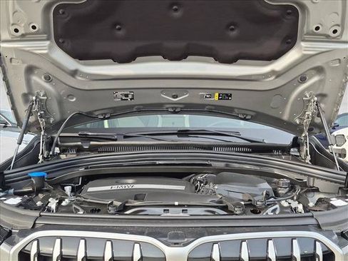 New 2027 BMW X1 xDrive28i AWD/4WD image 17