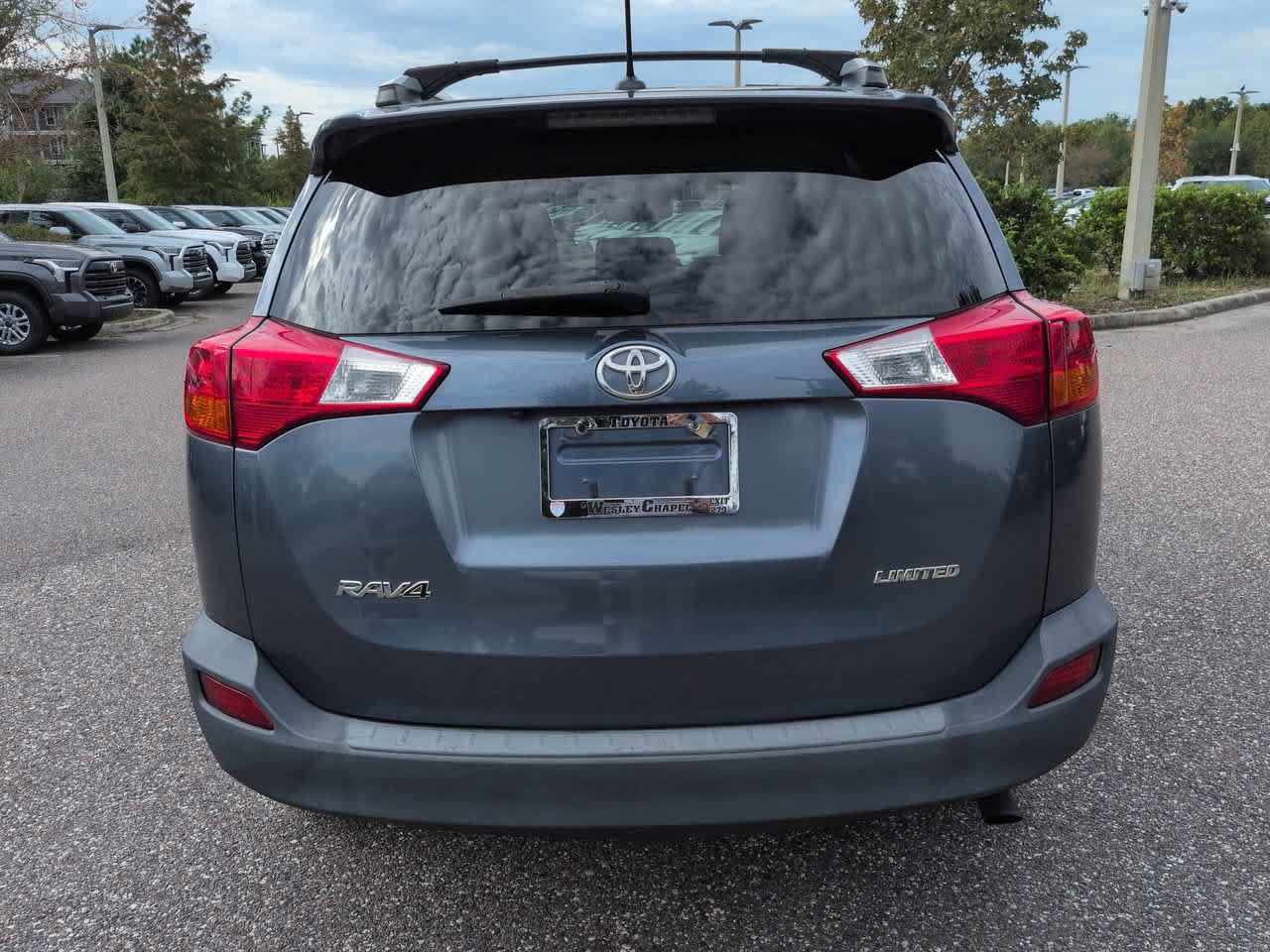 Used 2014 Toyota RAV4 Limited w/ Technology Package FWD image 5