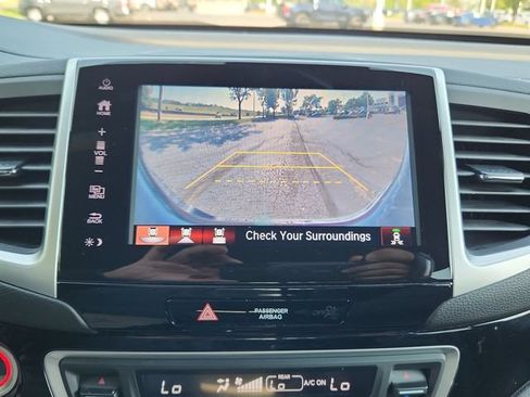 Used 2020 Honda Ridgeline Black Edition image 29