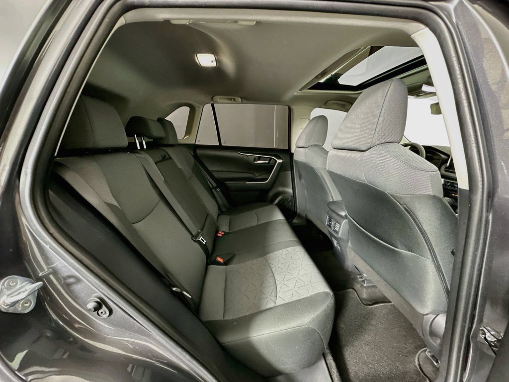 Certified 2025 Toyota RAV4 XLE w/ Convenience Package FWD image 27