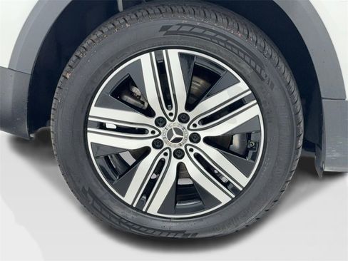 Used 2023 Mercedes-Benz EQB 250+ image 53