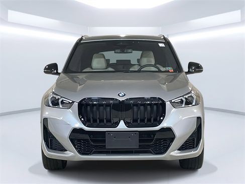 Used 2023 BMW X1 xDrive28i w/ M Sport Package image 10