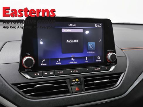 Used 2022 Nissan Altima 2.0 SR FWD image 19