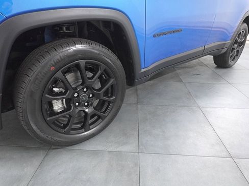 New 2026 Jeep Compass Latitude image 29