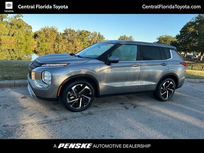 Used 2023 Mitsubishi Outlander SE