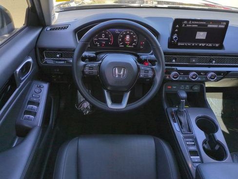 Used 2024 Honda Civic Touring image 14