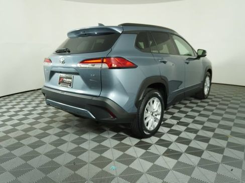 Used 2023 Toyota Corolla Cross LE FWD image 7