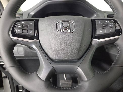 New 2026 Honda Odyssey Touring image 12