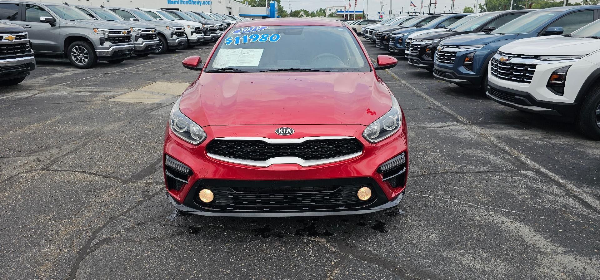 Used 2019 Kia Forte LXS FWD image 2
