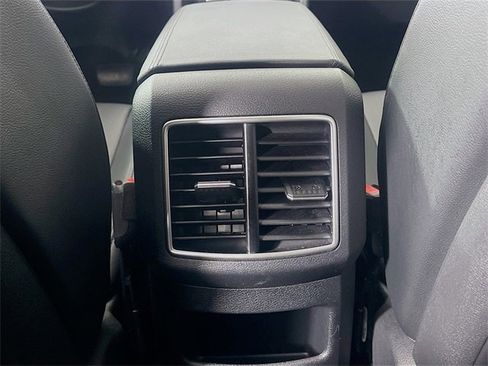 Used 2025 Kia Sportage EX w/ Premium Package image 27