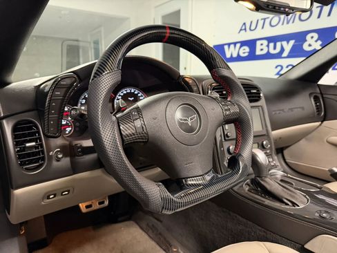 Used 2010 Chevrolet Corvette Grand Sport w/ Preferred Equipment Group image 12