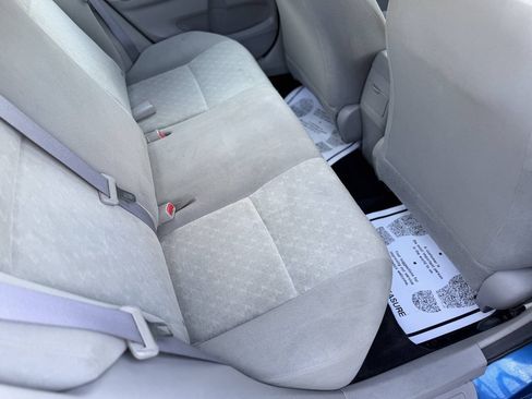 Used 2009 Toyota Corolla LE w/ All Weather Guard Pkg FWD image 17
