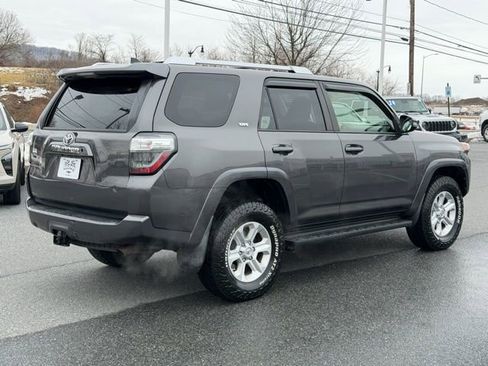 Used 2016 Toyota 4Runner SR5 Premium image 13