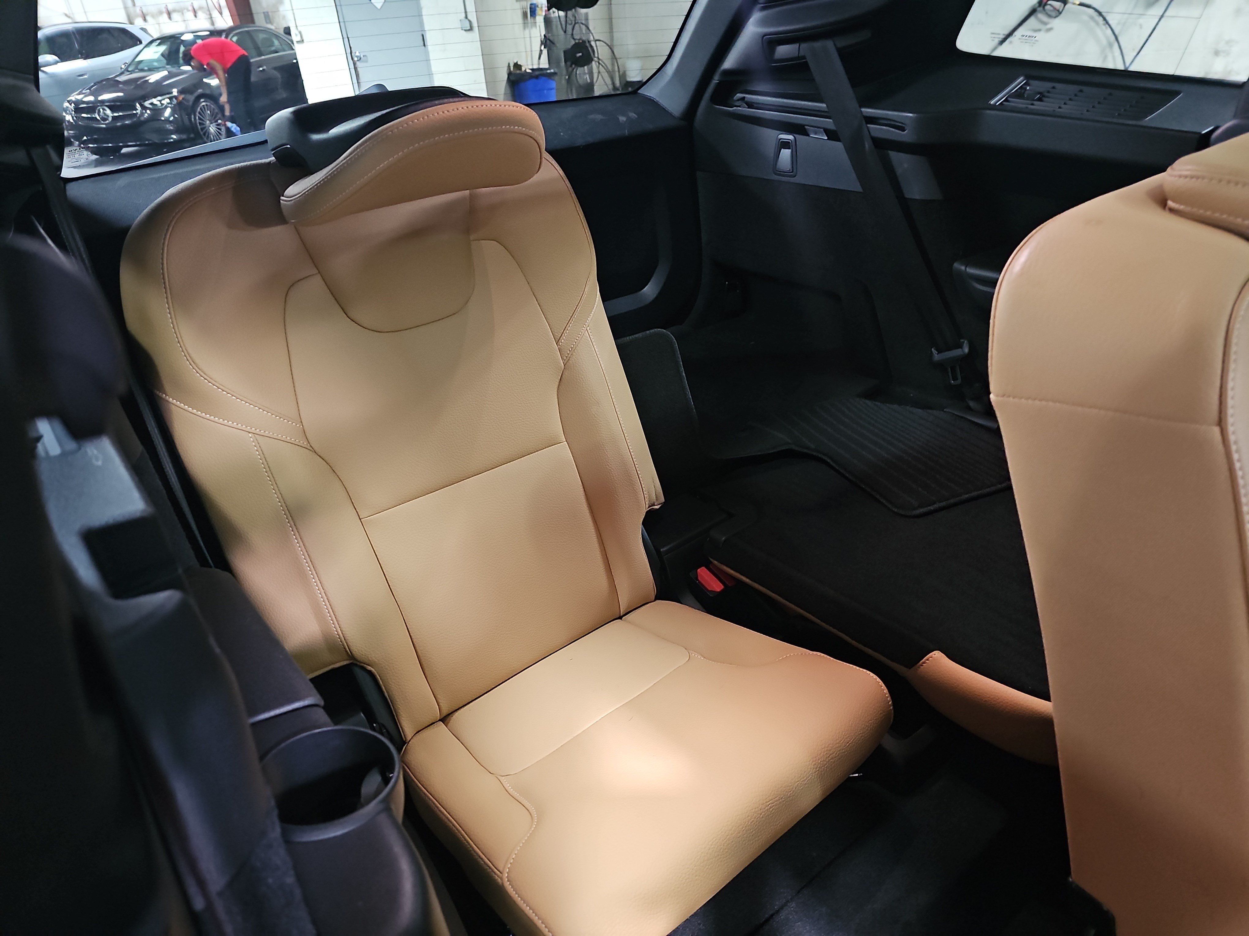 Used 2019 Volvo XC90 T6 Momentum w/ Advanced Package AWD/4WD image 13