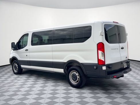 Used 2016 Ford Transit 350 XL RWD image 3