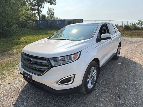 Used 2016 Ford Edge SEL w/ Equipment Group 201A AWD/4WD image 2