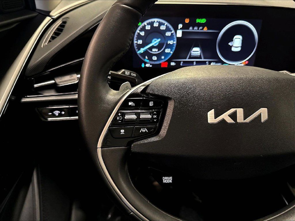 Used 2024 Kia Niro Wind FWD image 14