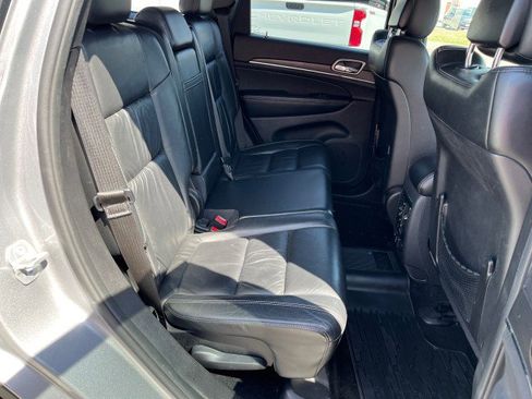 Used 2015 Jeep Grand Cherokee Limited image 17