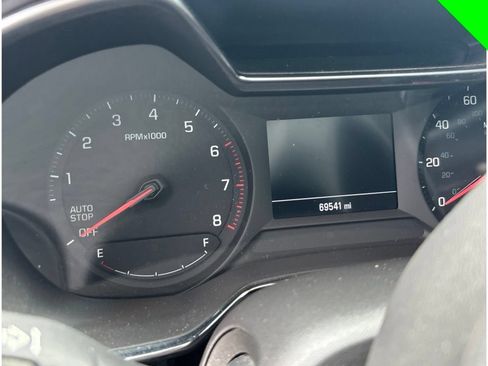Used 2022 Chevrolet TrailBlazer LT FWD image 17