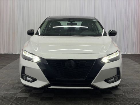 Used 2022 Nissan Sentra SR w/ Midnight Edition FWD image 3