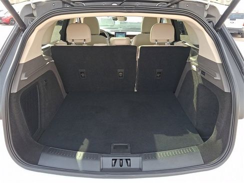 Used 2022 Lincoln Corsair Grand Touring image 30