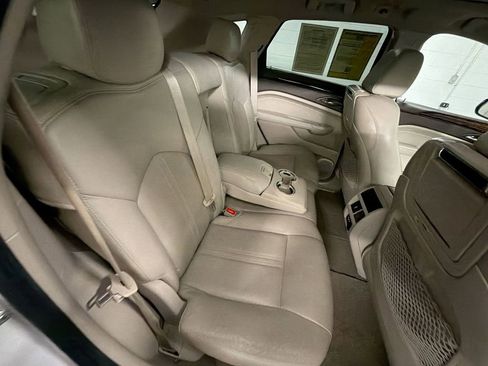 Used 2011 Cadillac SRX Luxury FWD image 26