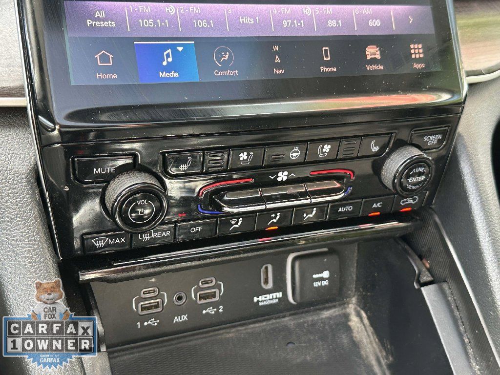 Used 2023 Jeep Grand Cherokee 30th Anniversary AWD/4WD image 33