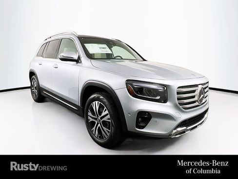 New 2026 Mercedes-Benz GLB 250 4MATIC image 1