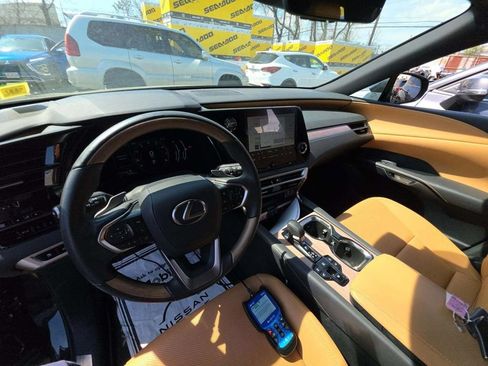 Used 2023 Lexus RX 350 Premium w/ Accessory Package AWD/4WD image 20