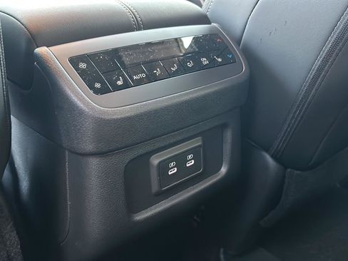 New 2026 Nissan Pathfinder SL AWD/4WD image 41