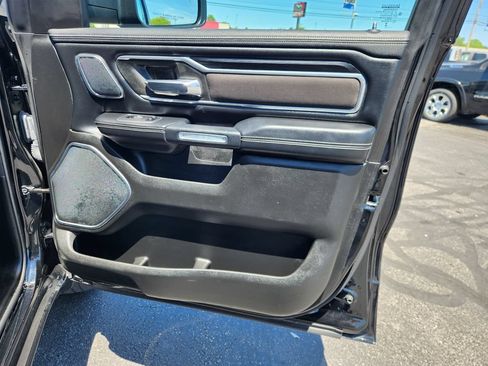 Used 2023 RAM 1500 Laramie AWD/4WD image 12