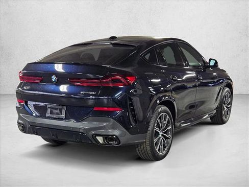 New 2026 BMW X6 xDrive40i image 2