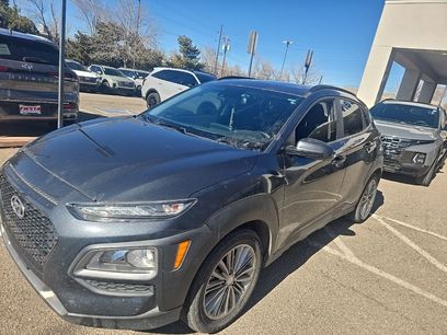Used 2018 Hyundai Kona SEL w/ SEL Tech Package 02