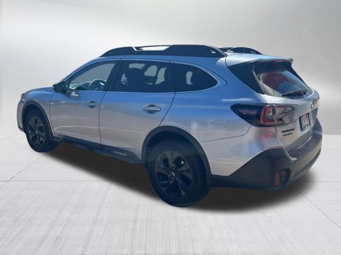 Used 2020 Subaru Outback Onyx Edition XT w/ Popular Package #2 AWD/4WD image 4