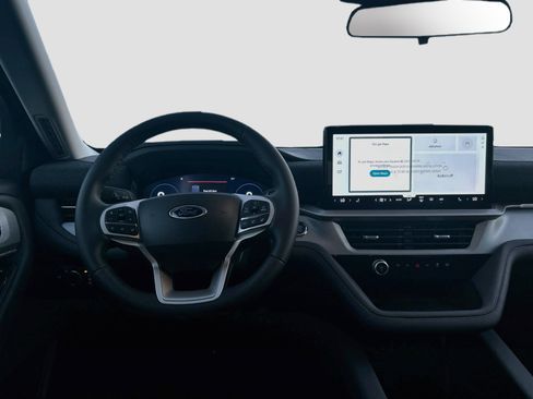 New 2026 Ford Explorer Active RWD image 16