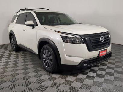 Certified 2024 Nissan Pathfinder SV w/ Black Appearance Package