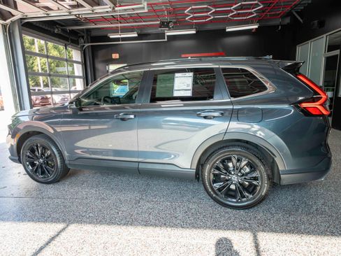 Used 2023 Honda CR-V Sport Touring image 2