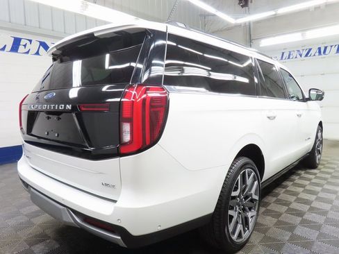 Used 2025 Ford Expedition Max Platinum w/ Platinum Ultimate Package image 4