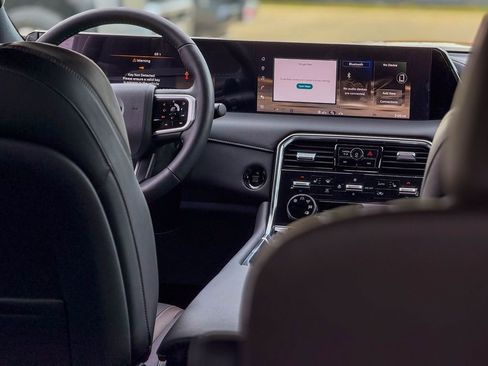 New 2026 Nissan Armada SL image 22