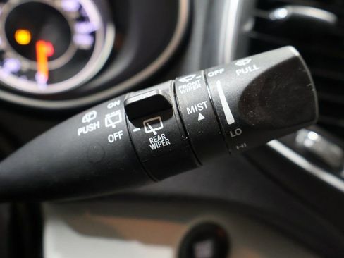 Used 2022 Jeep Cherokee Latitude Lux w/ Mopar Interior Package image 40