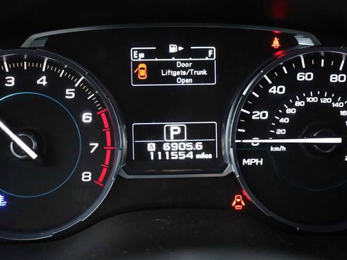 Used 2017 Subaru Forester 2.5i Limited image 11